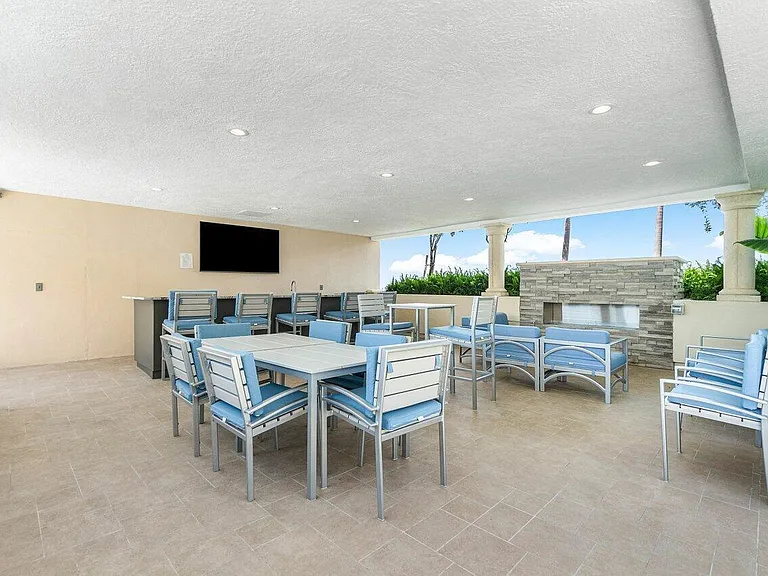2650 Lake Shore Dr #2403 — Photo 48