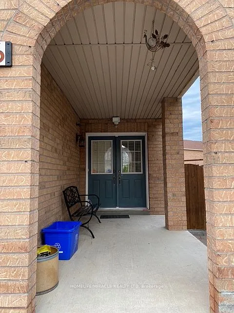3 bed, $2,900 — Photo 3