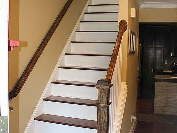 3rd image of 1 Quail Hollow Ct