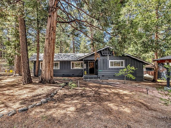 2nd image of 25145 Marion Ridge Dr