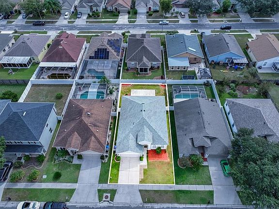 2nd image of 440 Sand Ridge Dr