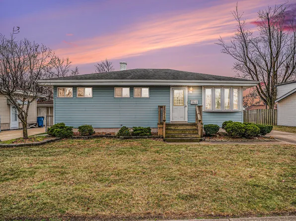 3502 43rd Pl, Highland, IN 46322