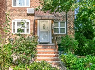 77-33 Juniper Blvd N, Middle Village, NY 11379