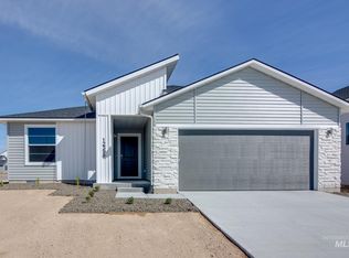 12398 Amorica St, Caldwell, ID 83607