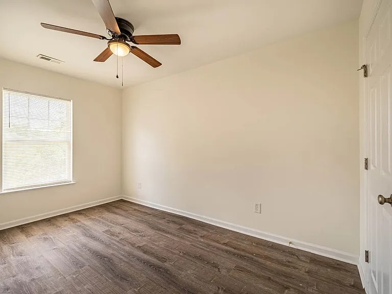 1211 Canyon Rock Ct #105 — Photo 15