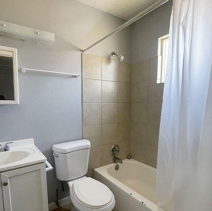 909 South Jackson Street 909 S Jackson St Amarillo TX Zillow