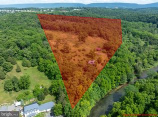 1098 W Water St, Bellefonte, PA 16823