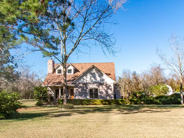 2609 Loganberry Cir, Seabrook, TX 77586