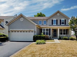 2367 Shadow Hills Ln, Aurora, IL 60503