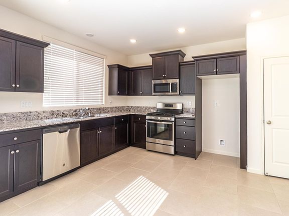 4th image of 3648 Parkstone Way