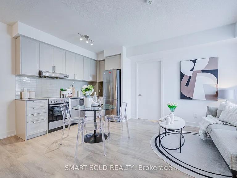 268 Buchanan Dr #305W — Photo 10