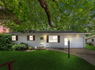 3021 Lowe Rd, Kankakee, IL 60901