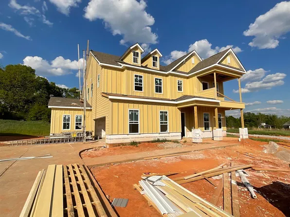 604 Timber Grove Dr, Simpsonville, SC 29681