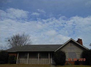 4135 Swan Hill Dr, Jackson, MS 39212