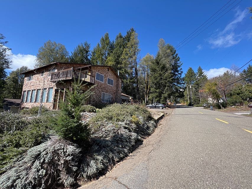 1416 Daphne Dr, Willits, CA 95490 Zillow