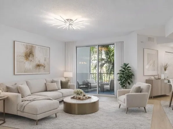 2401 NE 65th Street #205, Fort Lauderdale, FL 33308