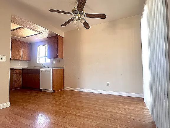 2nd image of 25880 Dartmouth St #O