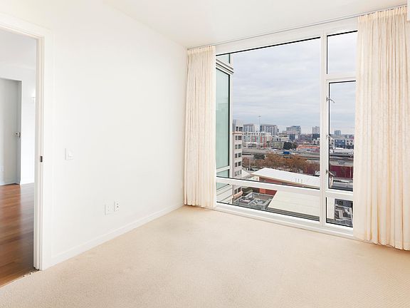 5th image of 829 Folsom St Unit 916