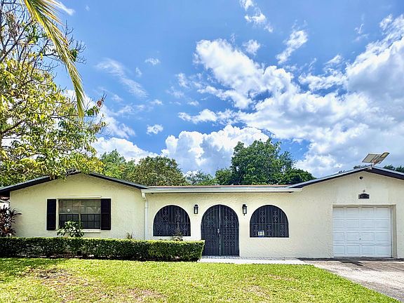 4th image of 10774 SW 175th Terrace