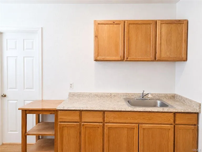 2640 Batson St — Photo 15