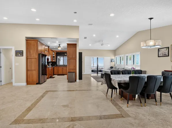 6790 Jardin Place, Boca Raton, FL 33433