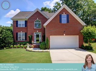 184 Winter Flake Dr, Statesville, NC 28677