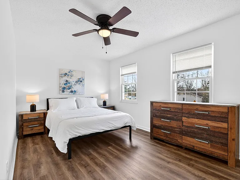 646 Fox Plains Dr — Photo 37