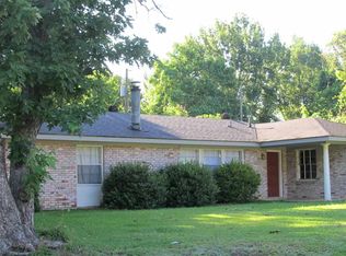1221 Palm St, Vidalia, LA 71373
