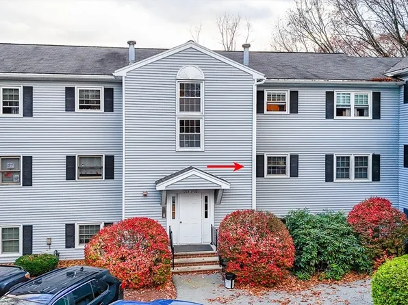 373 Aiken Ave APT 10, Lowell, MA 01850
