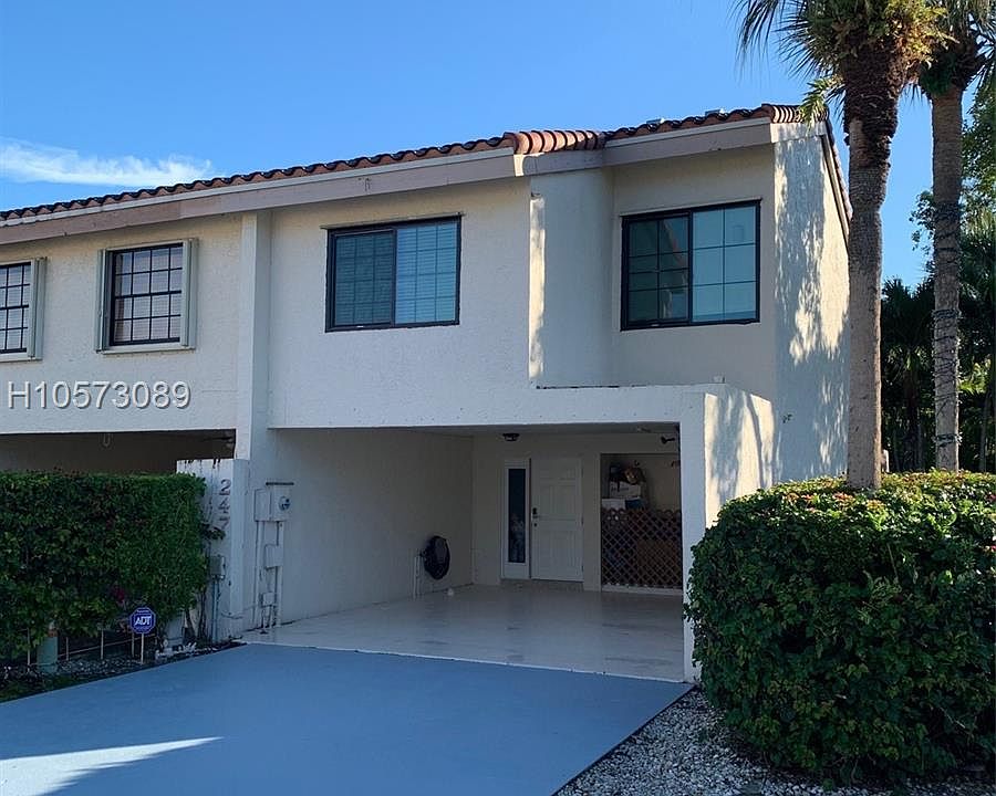 1st image of 247 NW 45th Ave #247