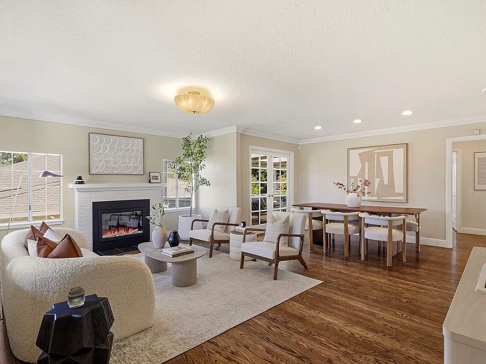 385 Ridge Rd