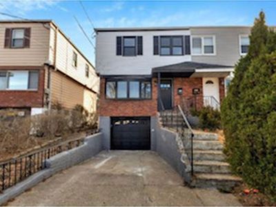 216-06 117th Rd, Cambria Heights, NY, 11411