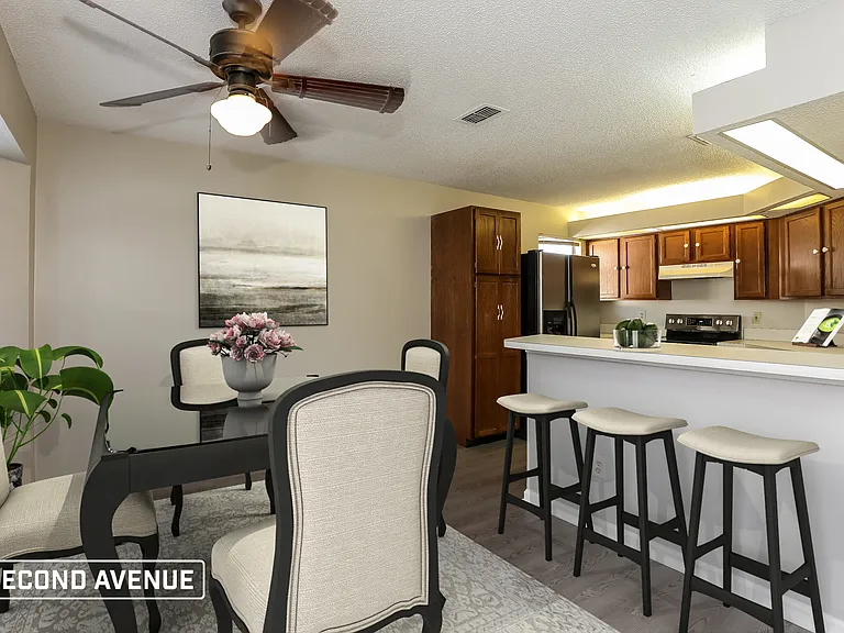 6604 Arancio Dr W — Photo 6