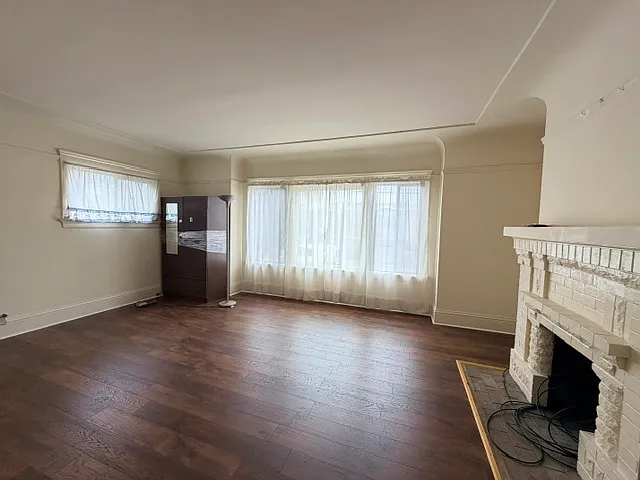 Living room View 1