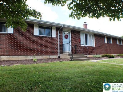 1321 Bushkill Center Rd, Wind Gap, PA, 18091