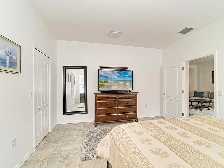 4650 Woodbrook Dr #1 — Photo 35