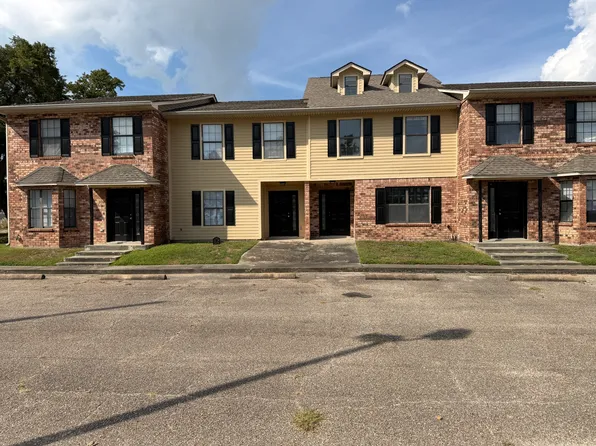 55 Colonial Dr #3, Gulfport, MS 39507