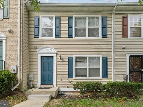 3933 Burns Pl SE, Washington, DC 20019