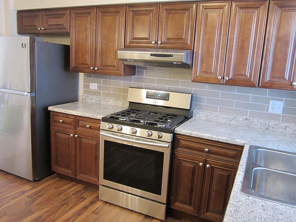 NEW KITCHEN