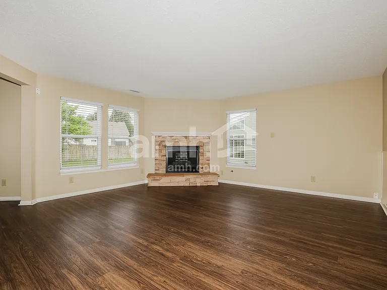 13912 Meadow Lake Dr — Photo 9