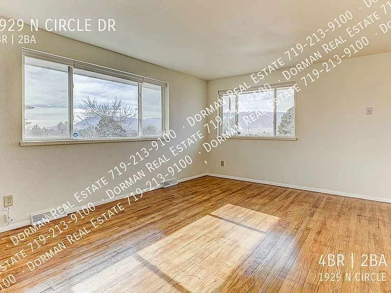 1929 N Circle Dr — Photo 22