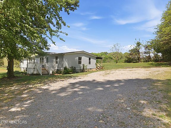 4th image of 95 Lee Shirley Rd