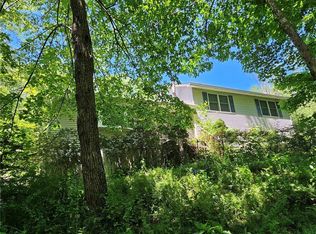 12 Wildwood Cir, Bloomingburg, NY 12721