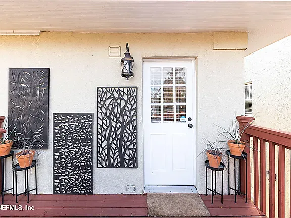 2973 Herschel St — Photo 35