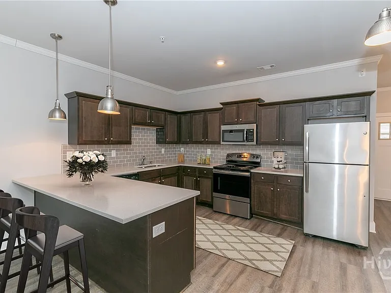 150 The Preserve Dr #13A — Photo 2