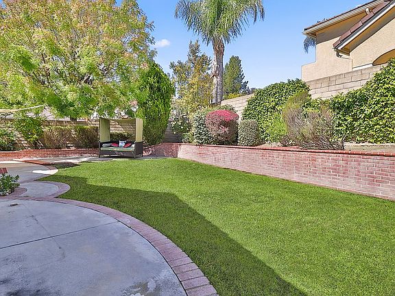 2nd image of 5005 Evanwood Ave