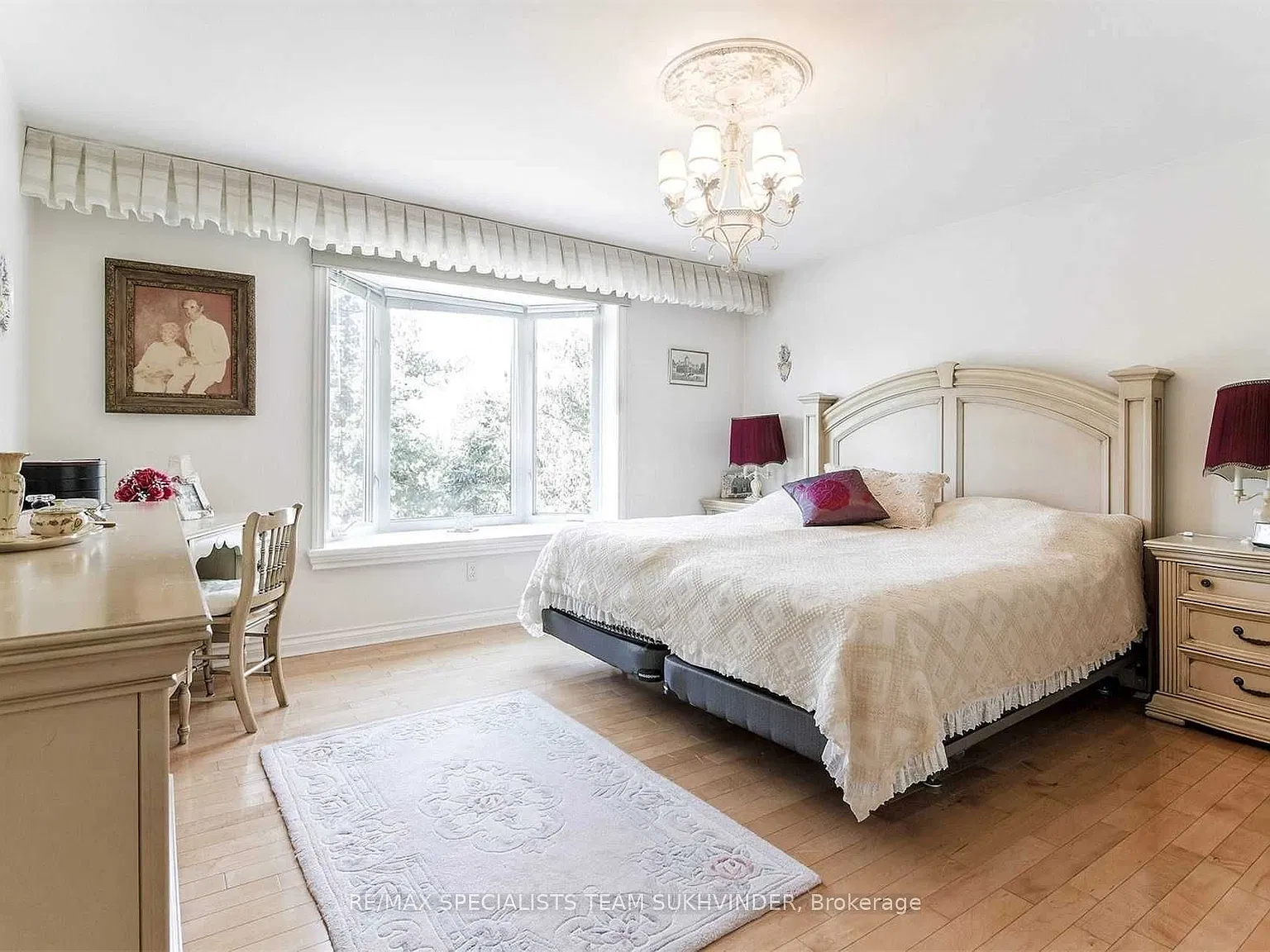 3 bed, $3,200 — Photo 4