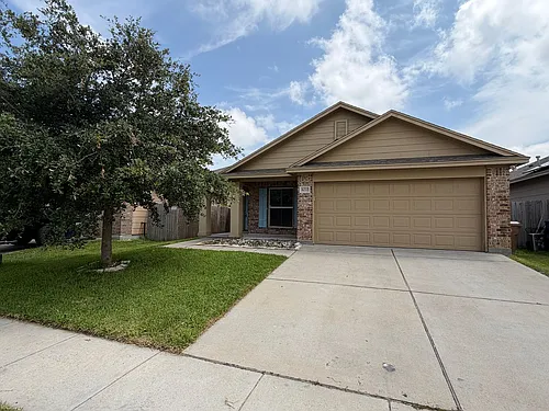 8033 Cormorant Dr Photo 1