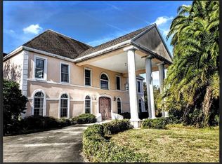 1021 Emerald Creek Dr, Valrico, FL 33596