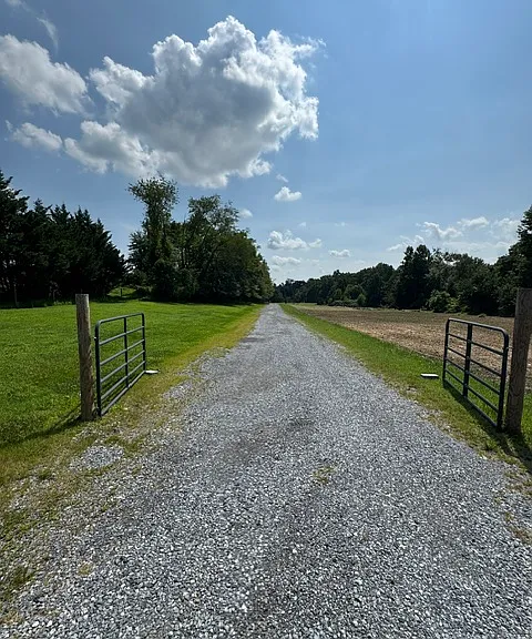 13779 Triadelphia Rd — Photo 1
